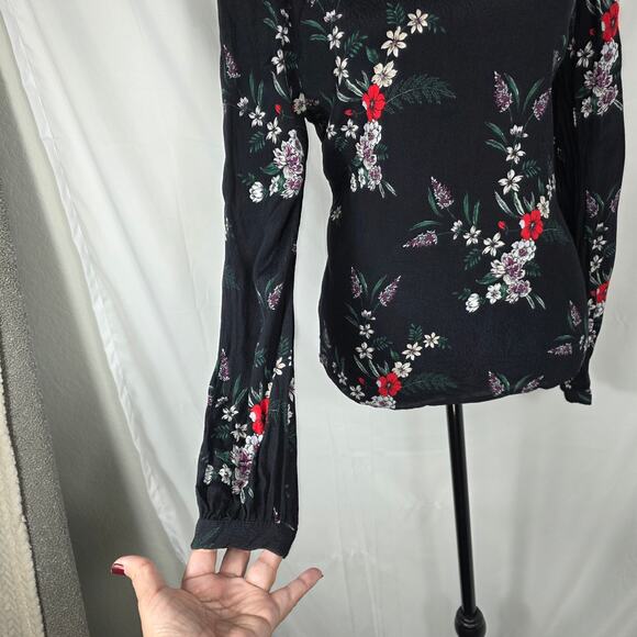 H&M Floral Blouse Women 2 Black Long Sleeve Cottage Minimalist Casual Keyhole - Picture 3 of 11